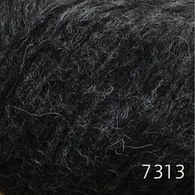 Load image into Gallery viewer, Snefnug by CaMaRose (bulky)