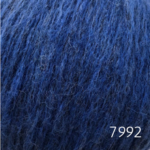 Load image into Gallery viewer, Snefnug by CaMaRose (bulky)