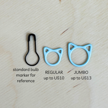 Load image into Gallery viewer, Basic Stitch Snag-Free Metal Stitch Markers by Comma Craft