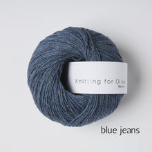 Load image into Gallery viewer, Knitting for Olive Merino (fingering)