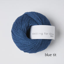 Load image into Gallery viewer, Knitting for Olive Merino (fingering)