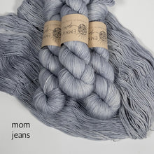 Load image into Gallery viewer, Simply Spectacular DK by Emma's Yarn (dk)