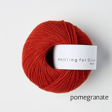 Load image into Gallery viewer, Knitting for Olive Merino (fingering)