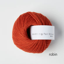 Load image into Gallery viewer, Knitting for Olive Merino (fingering)
