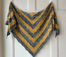 Load image into Gallery viewer, Damask by Juniper Moon Farm (dk)