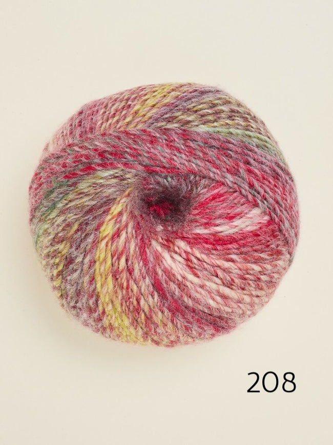 Sirdar Jewelspun with Chunky Wool Yarn in 208 sea anemone
