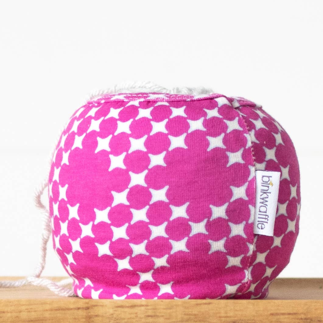 Cozy Cakes yarn cozies in pixie dust