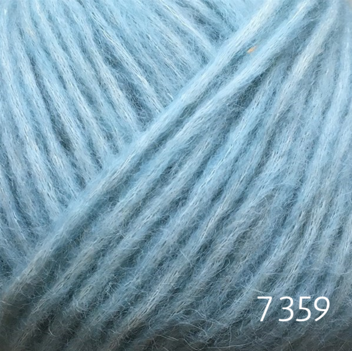 7359 lyseblå (light blue)