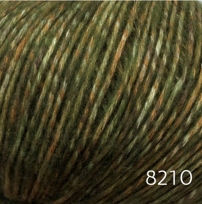 8210 mosgrøn (moss green)