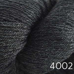 Cascade 220 worsted weight wool yarn in 4002 jet black