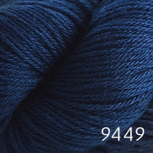 Load image into Gallery viewer, Cascade 220 (worsted)
