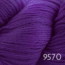 Load image into Gallery viewer, Cascade 220 (worsted)
