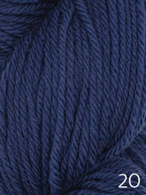 Load image into Gallery viewer, Falkland Worsted by Queensland (worsted)
