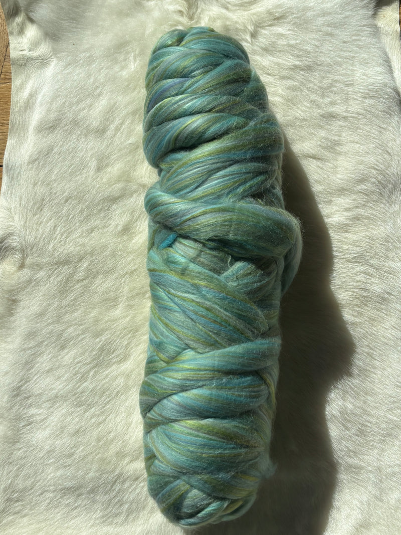 Fine Italian Merino and Silk / seaweed