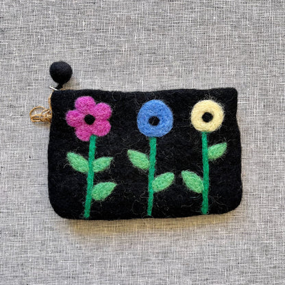 Felted Notions Bags by Wonderland Yarns/Frabjous Fibers