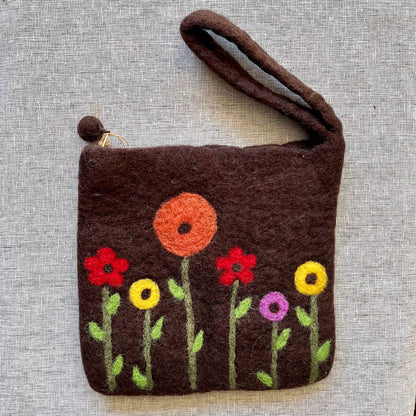 Felted Notions Bags by Wonderland Yarns/Frabjous Fibers