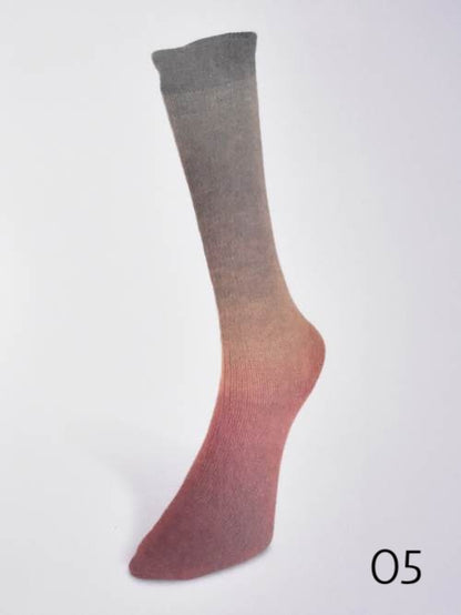 Harmonious Socks by Laines du Nord (fingering/sock)