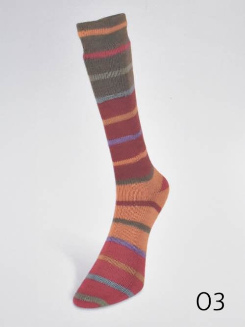 Indulgence Socks by Laines du Nord (fingering/sock)