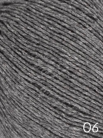Juniper Moon Farm Piedmont cashmere silk merino yarn in color 06