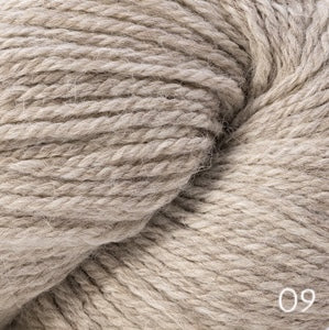 Cascade Woolpaka worsted weight wool and alpaca yarn in 09 natural ash