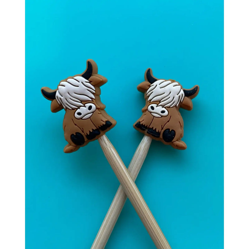 highland cow :: dark brown