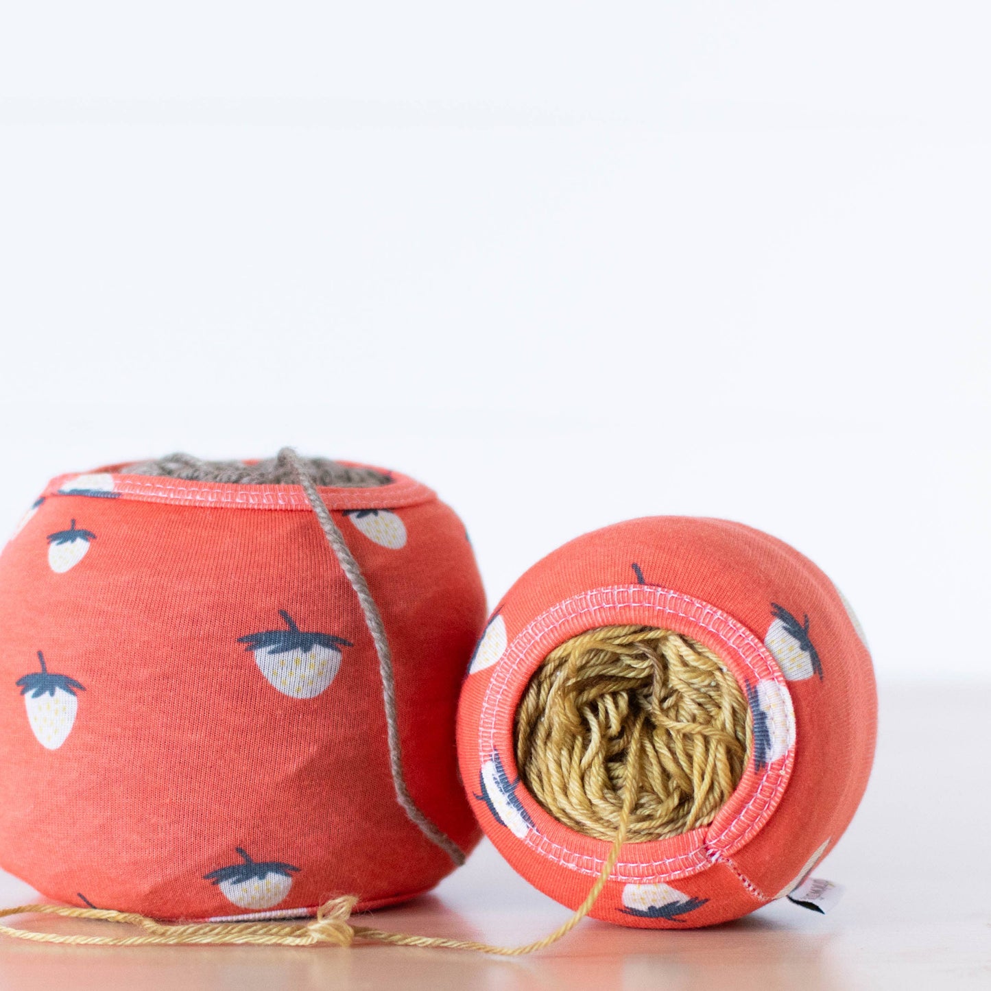 Berries COZY CAKES Yarn Cozy
