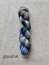 Load image into Gallery viewer, Polaris Sock by Snallygaster Fibers (fingering/sock)
