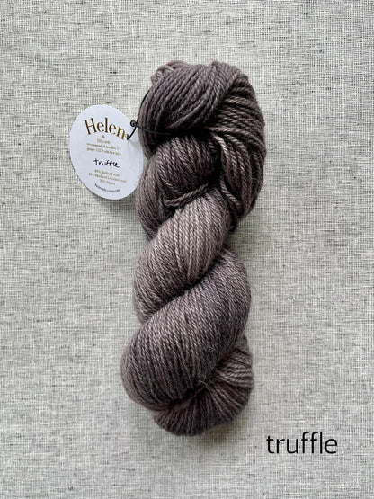 Helen Yarn ~ DK