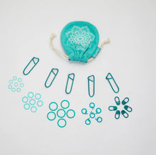 Load image into Gallery viewer, Stitch Markers - closed style
