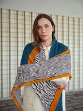 Load image into Gallery viewer, Laine Magazine Issue 26 :: Autumn 2025

