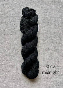 Luna by Symfonie Hand Dyed Yarns (dk)