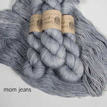 Load image into Gallery viewer, Slubby Slub by Emma&#39;s Yarn (fingering)
