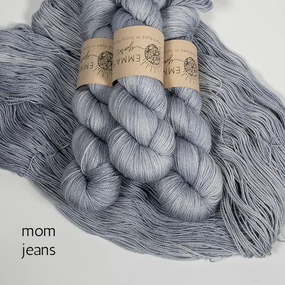 Simply Spectacular DK by Emma's Yarn (dk)