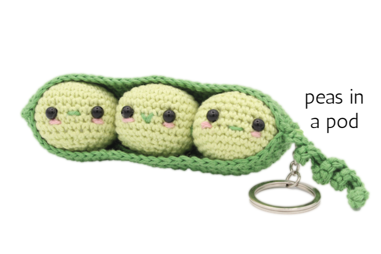 peas in a pod :: crochet