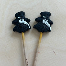 Load image into Gallery viewer, Knitting Needle Point Protectors by Comma Craft Co.
