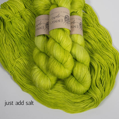 Practically Perfect SMALLS by Emma's Yarn