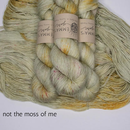 Practically Perfect SMALLS by Emma's Yarn