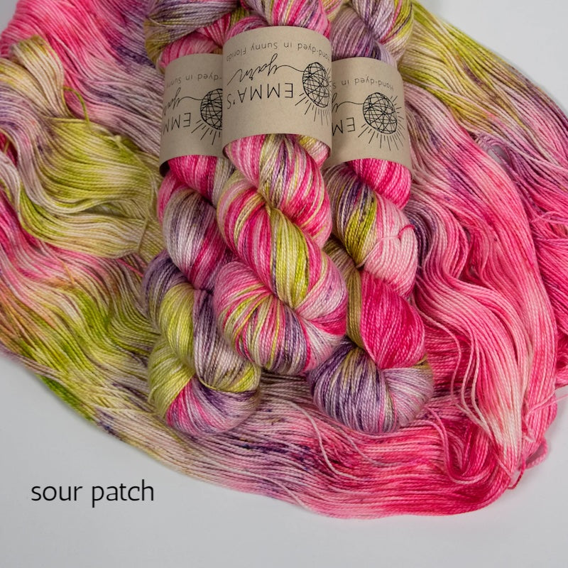 Practically Perfect SMALLS by Emma's Yarn