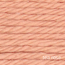Load image into Gallery viewer, Sugar &#39;n Cream (worsted)
