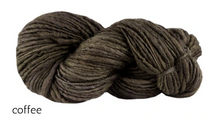 Load image into Gallery viewer, Manos del Uruguay Wool Clasica (aran)
