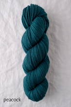 Load image into Gallery viewer, Quince &amp; Co. Osprey (aran)
