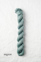 Load image into Gallery viewer, Quince &amp; Co. Kestrel (aran)
